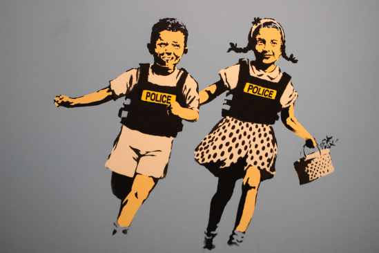 Banksy expo - la vie des enfants